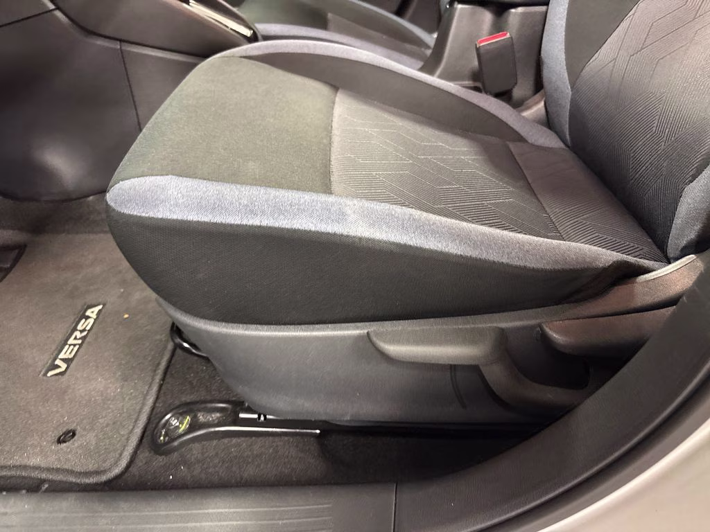 2025 Brilliant Silver Metallic Nissan Versa 1.6 SV FWD Sedan