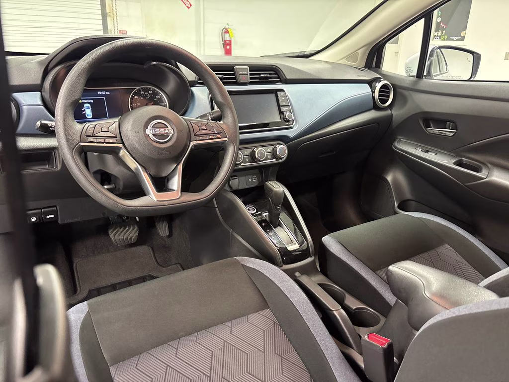 2025 Brilliant Silver Metallic Nissan Versa 1.6 SV FWD Sedan