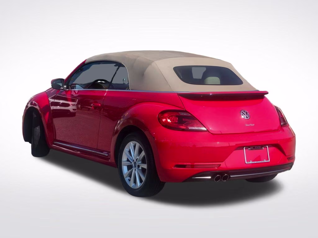 2019 Tornado Red Volkswagen Beetle Convertible 2.0T SE FWD Convertible