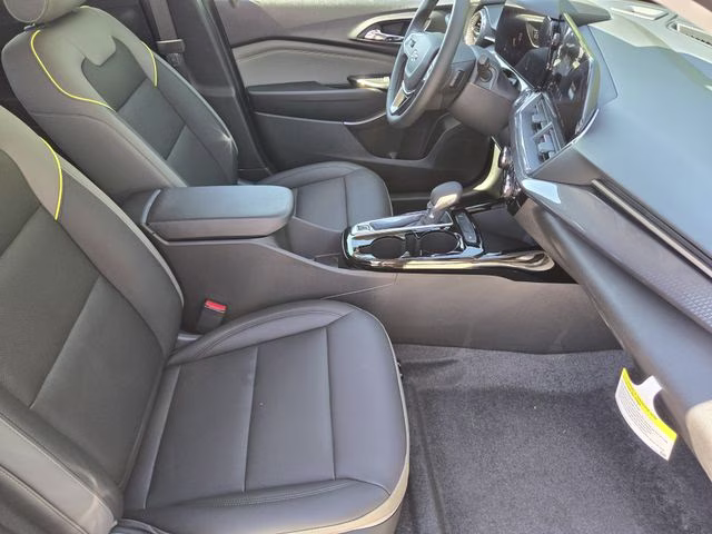 2026 Sterling Gray Metallic Chevrolet Trax ACTIV FWD SUV