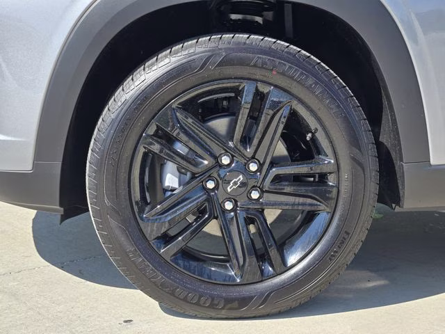 2026 Sterling Gray Metallic Chevrolet Trax ACTIV FWD SUV