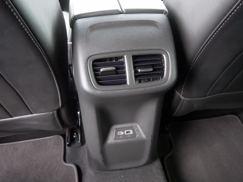 2023 Summit White Buick Envision Preferred AWD SUV