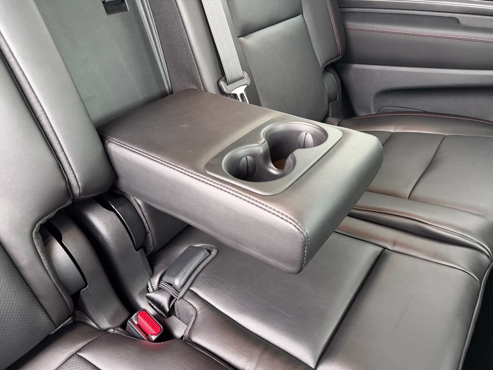 2026 Vapor Gray Dodge Durango GT Plus HEMI V8 AWD SUV