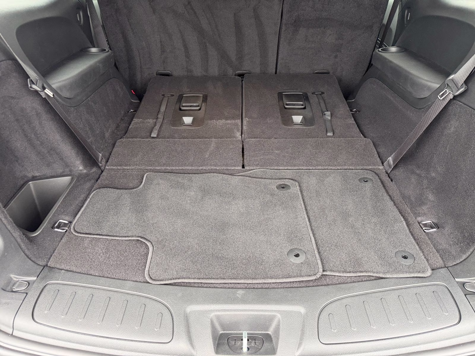 2026 Vapor Gray Dodge Durango GT Plus HEMI V8 AWD SUV