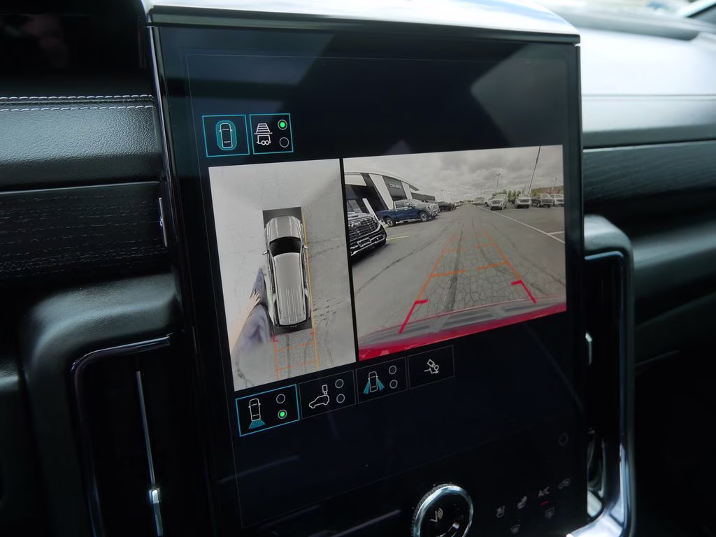 2025 Volcanic Red Tintcoat GMC Yukon XL AT4 Ultimate 4X4 SUV