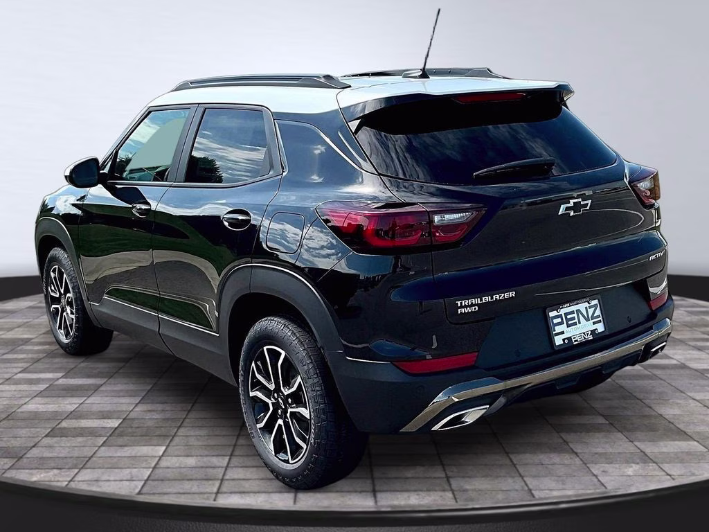 2026 Mosaic Black Metallic Chevrolet Trailblazer ACTIV AWD SUV