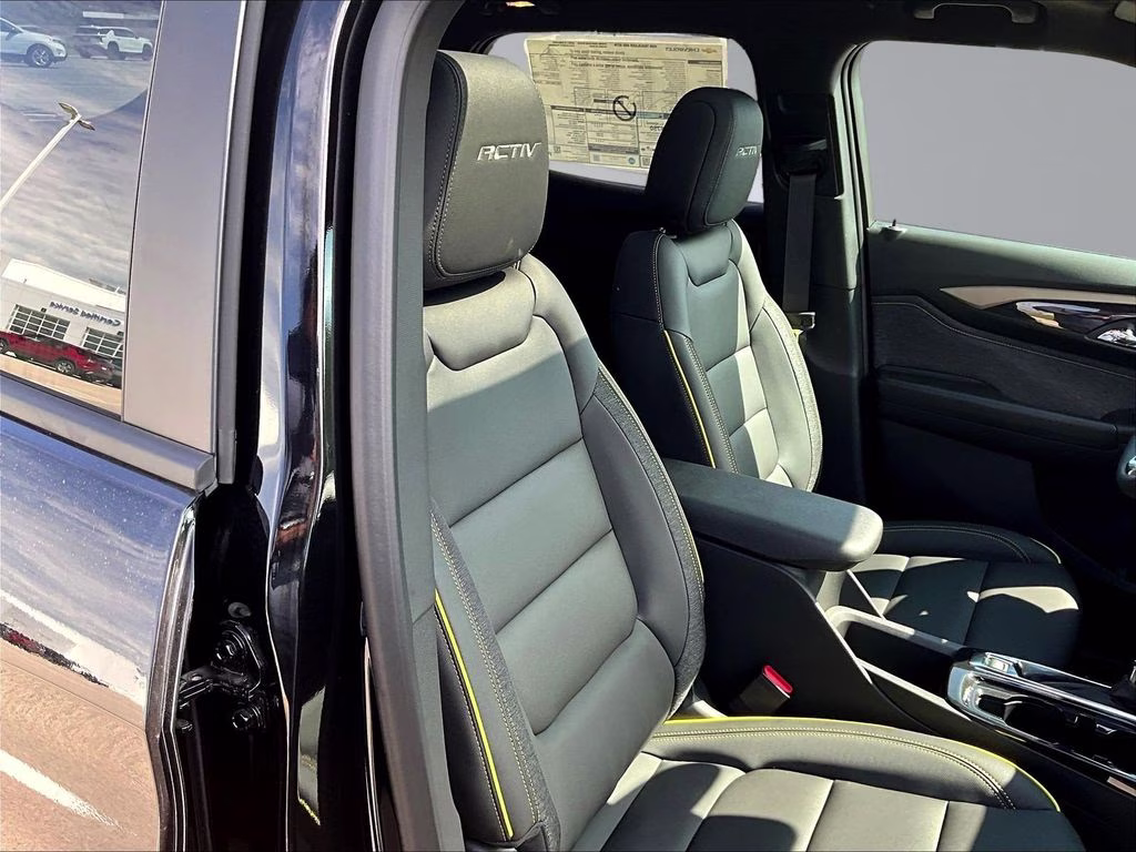2026 Mosaic Black Metallic Chevrolet Trailblazer ACTIV AWD SUV