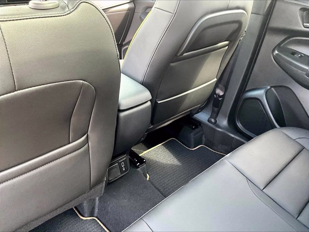 2026 White Sands Chevrolet Trailblazer ACTIV AWD SUV