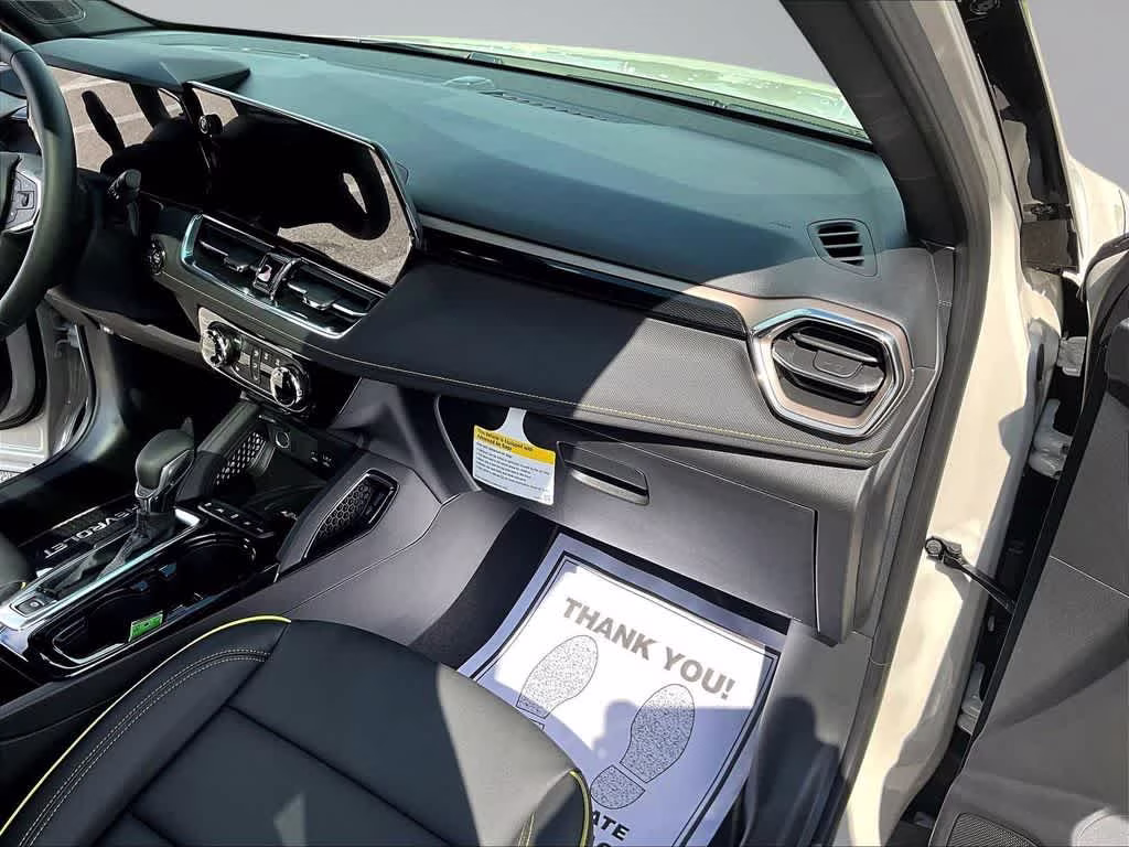 2026 White Sands Chevrolet Trailblazer ACTIV AWD SUV