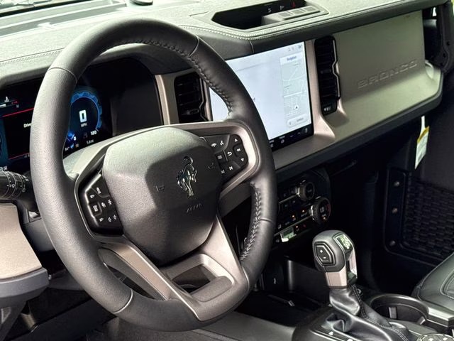 2026 Shadow Black Ford Bronco Outer Banks 4X4 SUV