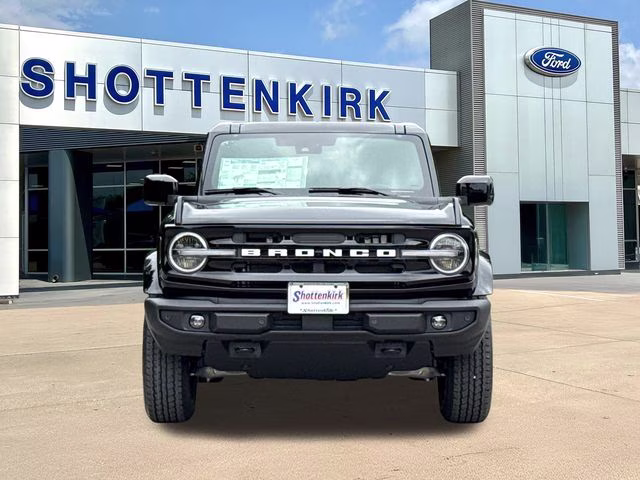 2026 Shadow Black Ford Bronco Outer Banks 4X4 SUV