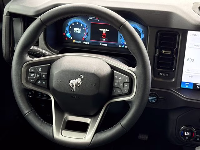 2026 Avalanche Ford Bronco Badlands 4X4 SUV