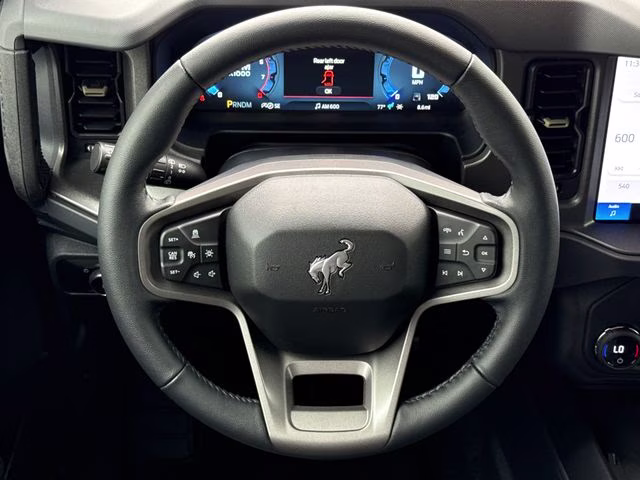 2026 Avalanche Ford Bronco Badlands 4X4 SUV