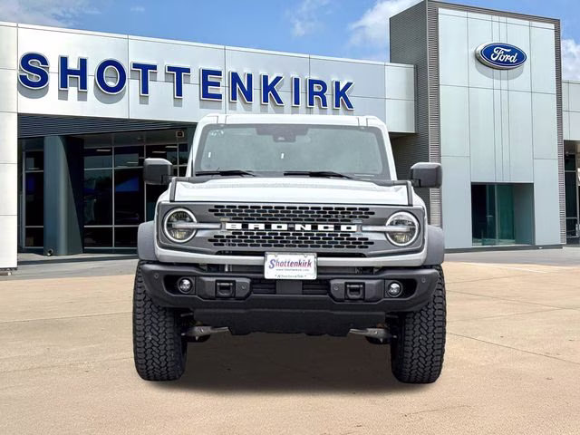 2026 Avalanche Ford Bronco Badlands 4X4 SUV
