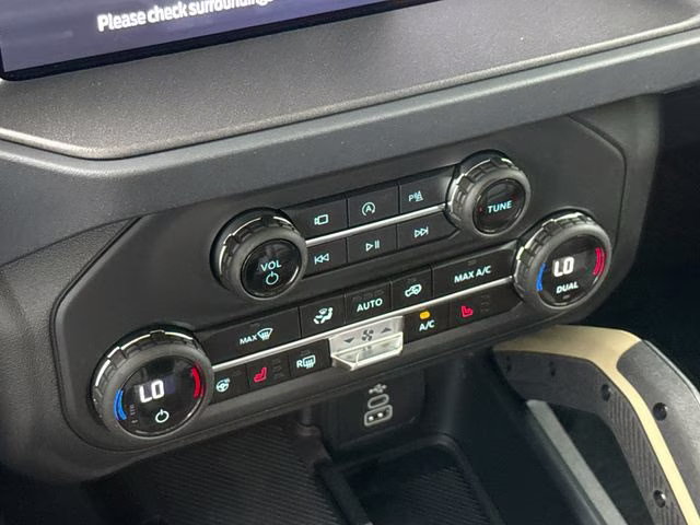 2026 Avalanche Ford Bronco Badlands 4X4 SUV