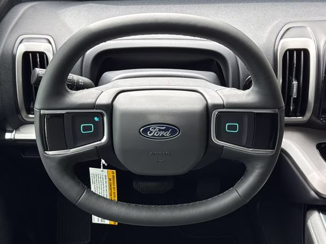 2026 White Metallic Ford Expedition Active RWD SUV
