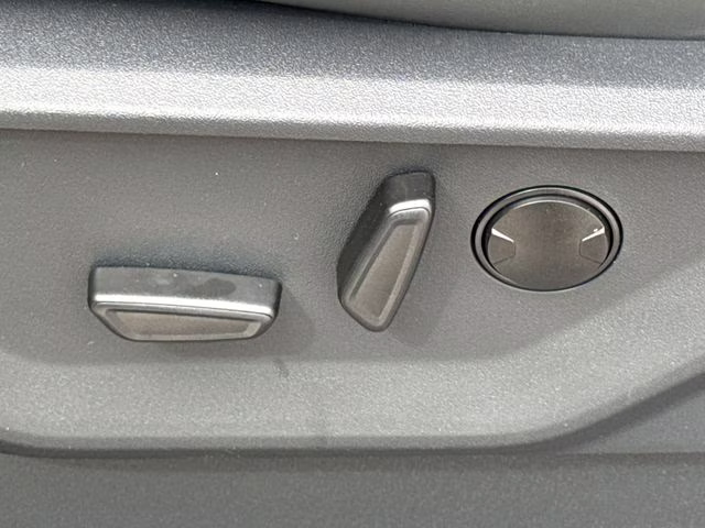 2026 White Metallic Ford Expedition Active RWD SUV