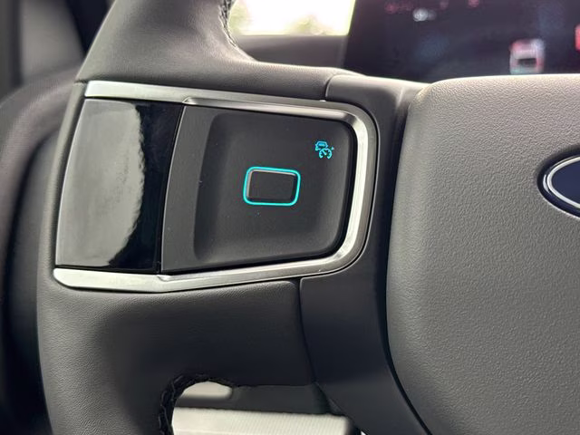 2026 White Metallic Ford Expedition Active RWD SUV