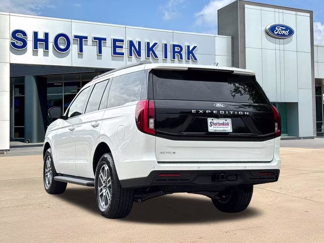 2026 White Metallic Ford Expedition Active RWD SUV