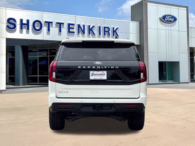 2026 White Metallic Ford Expedition Active RWD SUV