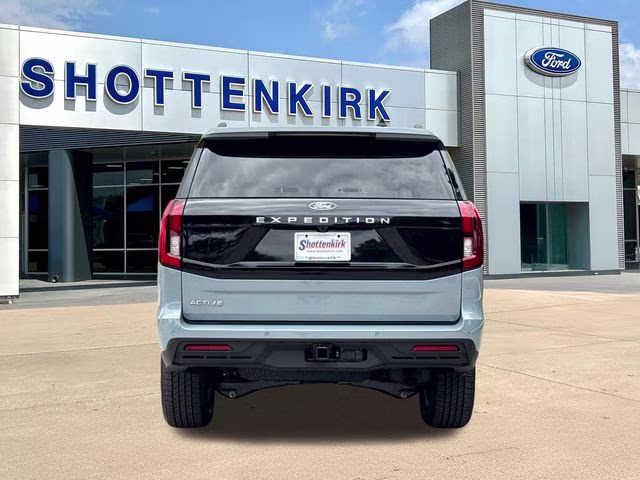 2026 Gray Metallic Ford Expedition Active RWD SUV