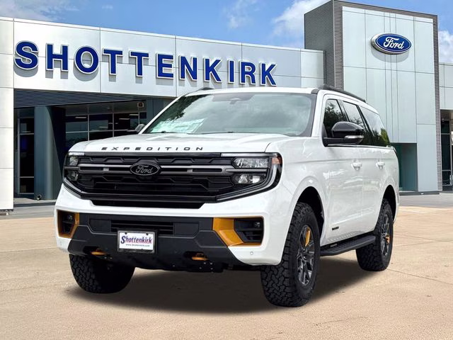 2026 White Metallic Ford Expedition Tremor 4X4 SUV
