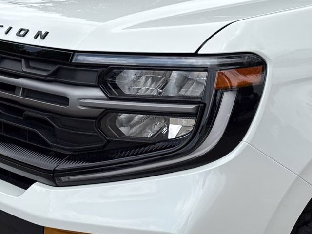 2026 White Metallic Ford Expedition Tremor 4X4 SUV