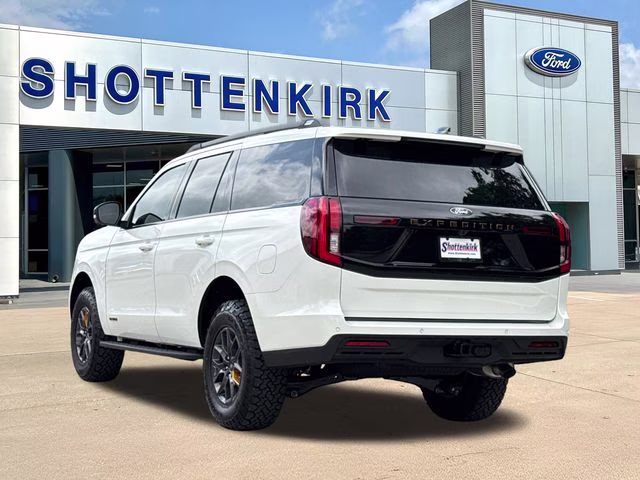 2026 White Metallic Ford Expedition Tremor 4X4 SUV