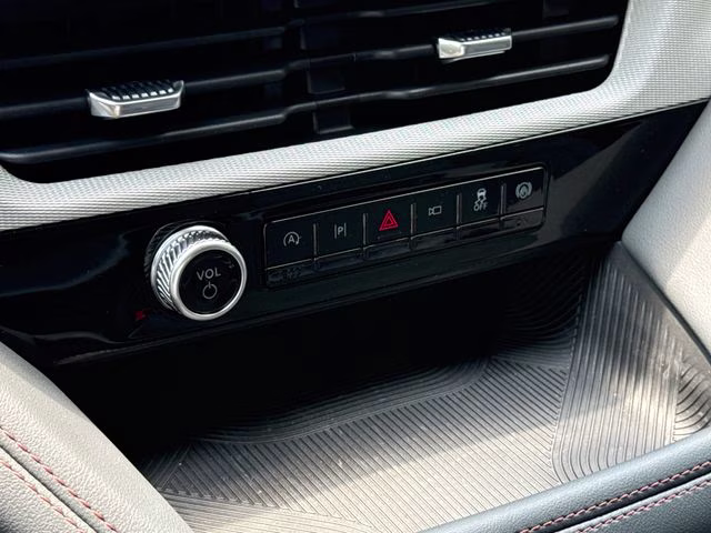 2026 Black Metallic Ford Explorer Active 4X4 SUV