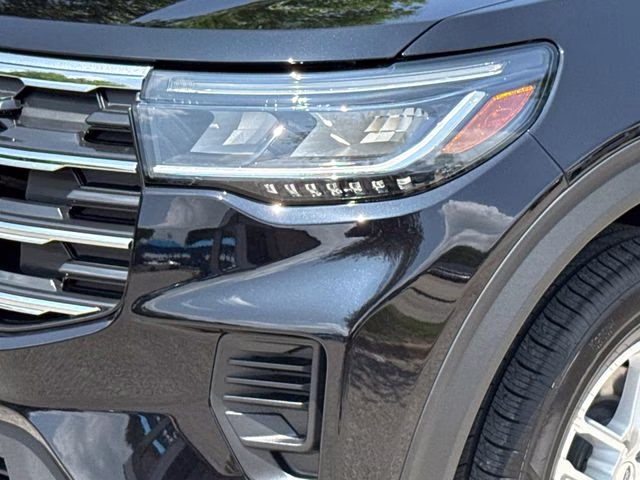 2026 Black Metallic Ford Explorer Active 4X4 SUV