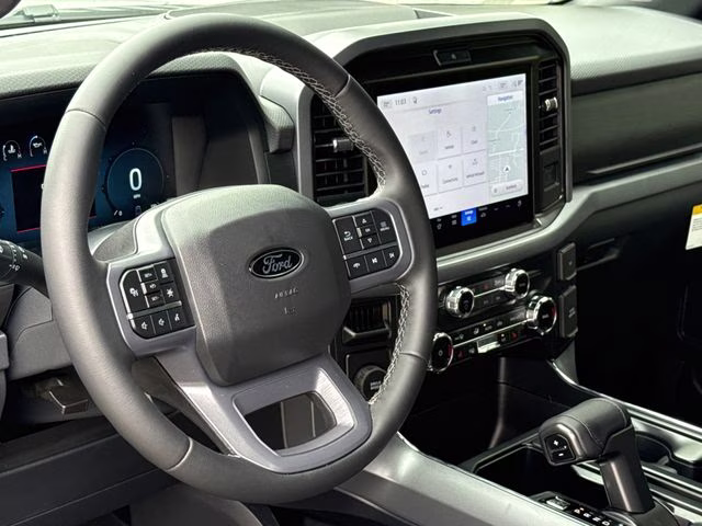 2026 Avalanche Ford F-150 XLT RWD Truck