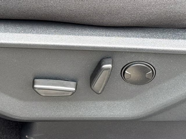 2026 Avalanche Ford F-150 XLT RWD Truck