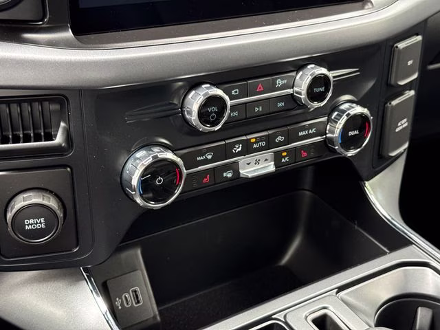 2026 Avalanche Ford F-150 XLT RWD Truck