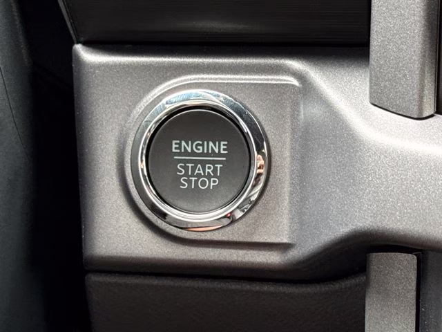 2026 Avalanche Ford F-150 XLT RWD Truck