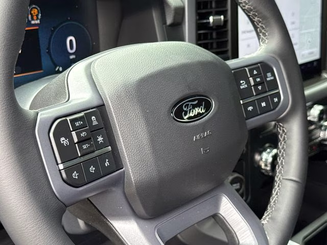 2026 Avalanche Ford F-150 XLT RWD Truck