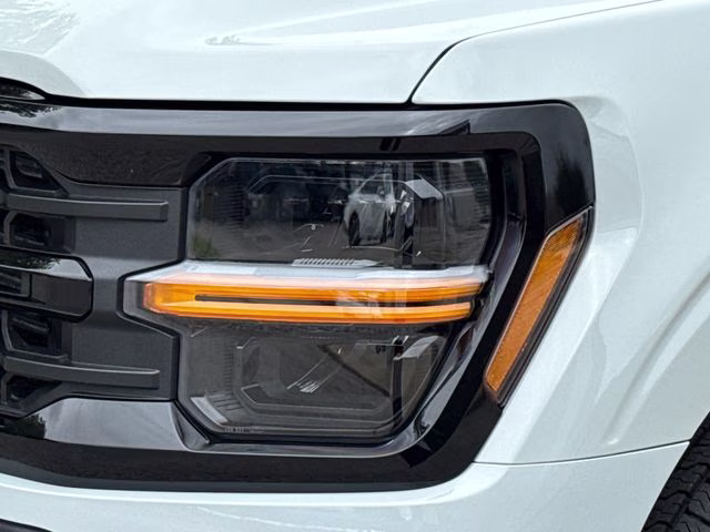 2026 Avalanche Ford F-150 XLT RWD Truck