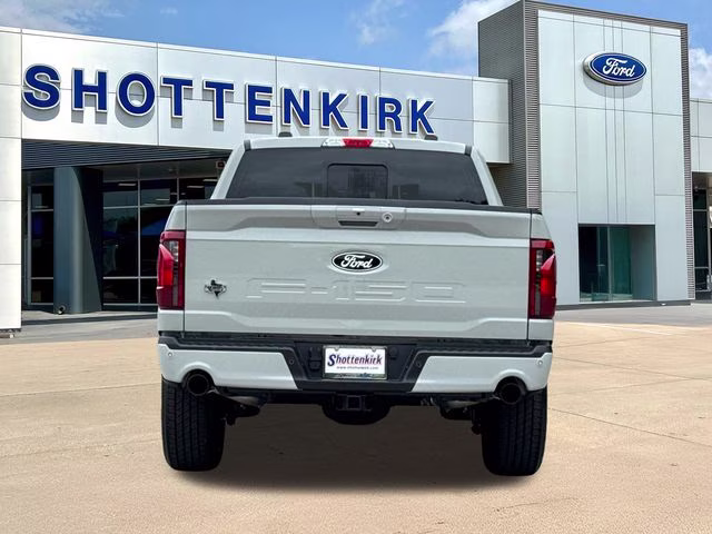 2026 Avalanche Ford F-150 XLT RWD Truck