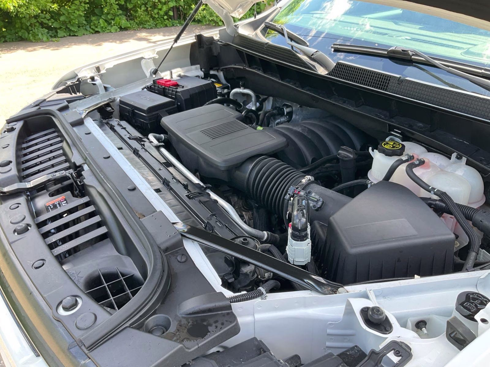 2023 Summit White Chevrolet Silverado 1500 RST 4X4 Truck