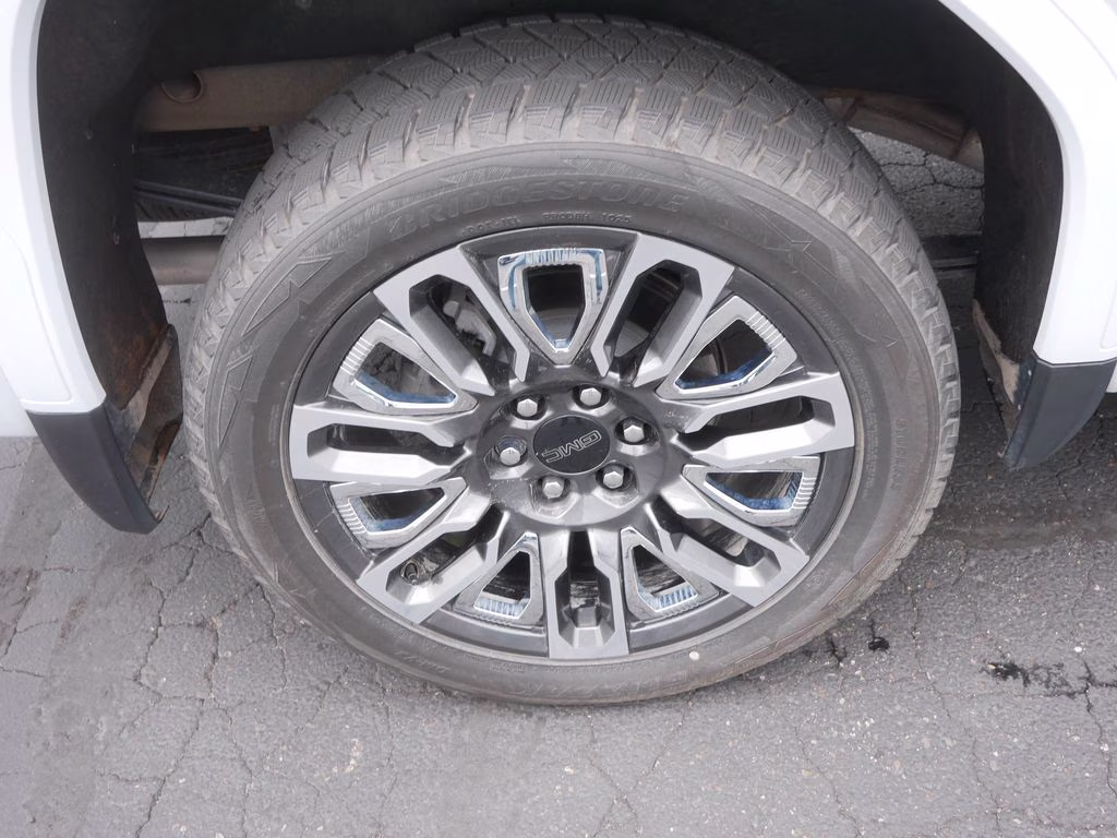 2026 Glacier White Tricoat GMC Sierra 1500 Denali Ultimate 4X4 Truck