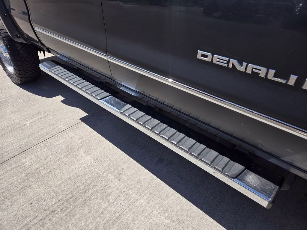 2017 Dark Slate Metallic GMC Sierra 2500HD Denali 4X4 Truck