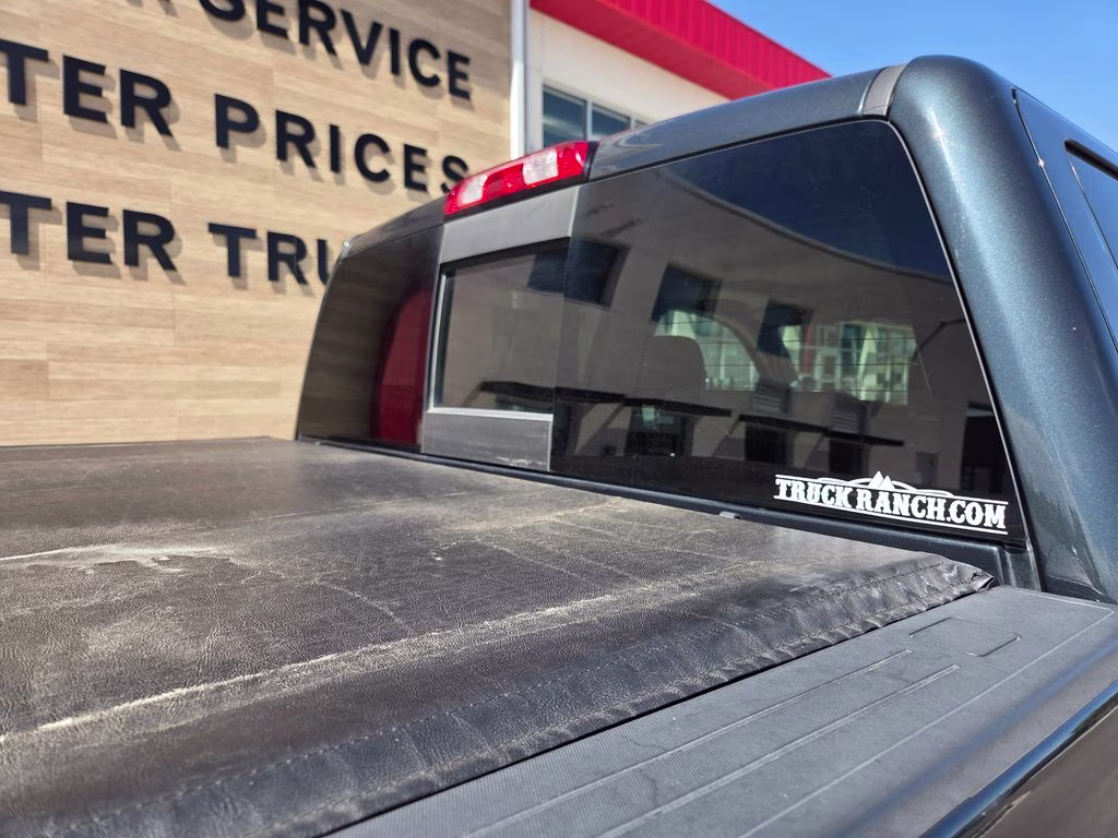 2017 Dark Slate Metallic GMC Sierra 2500HD Denali 4X4 Truck