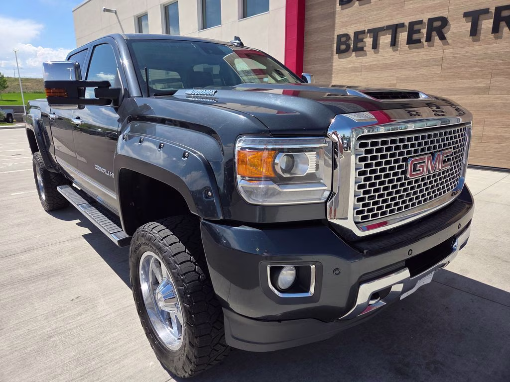 2017 Dark Slate Metallic GMC Sierra 2500HD Denali 4X4 Truck