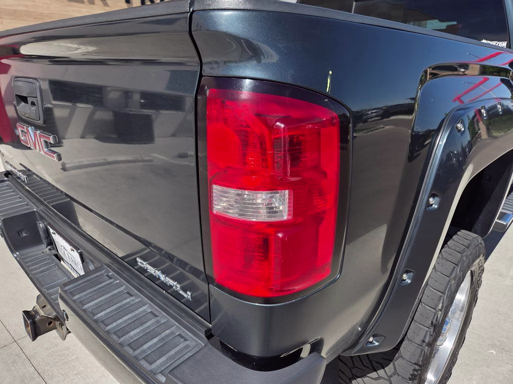 2017 Dark Slate Metallic GMC Sierra 2500HD Denali 4X4 Truck