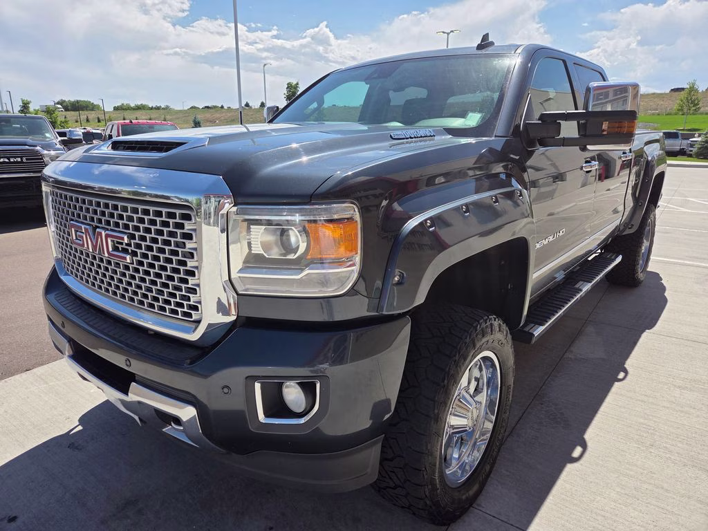 2017 Dark Slate Metallic GMC Sierra 2500HD Denali 4X4 Truck