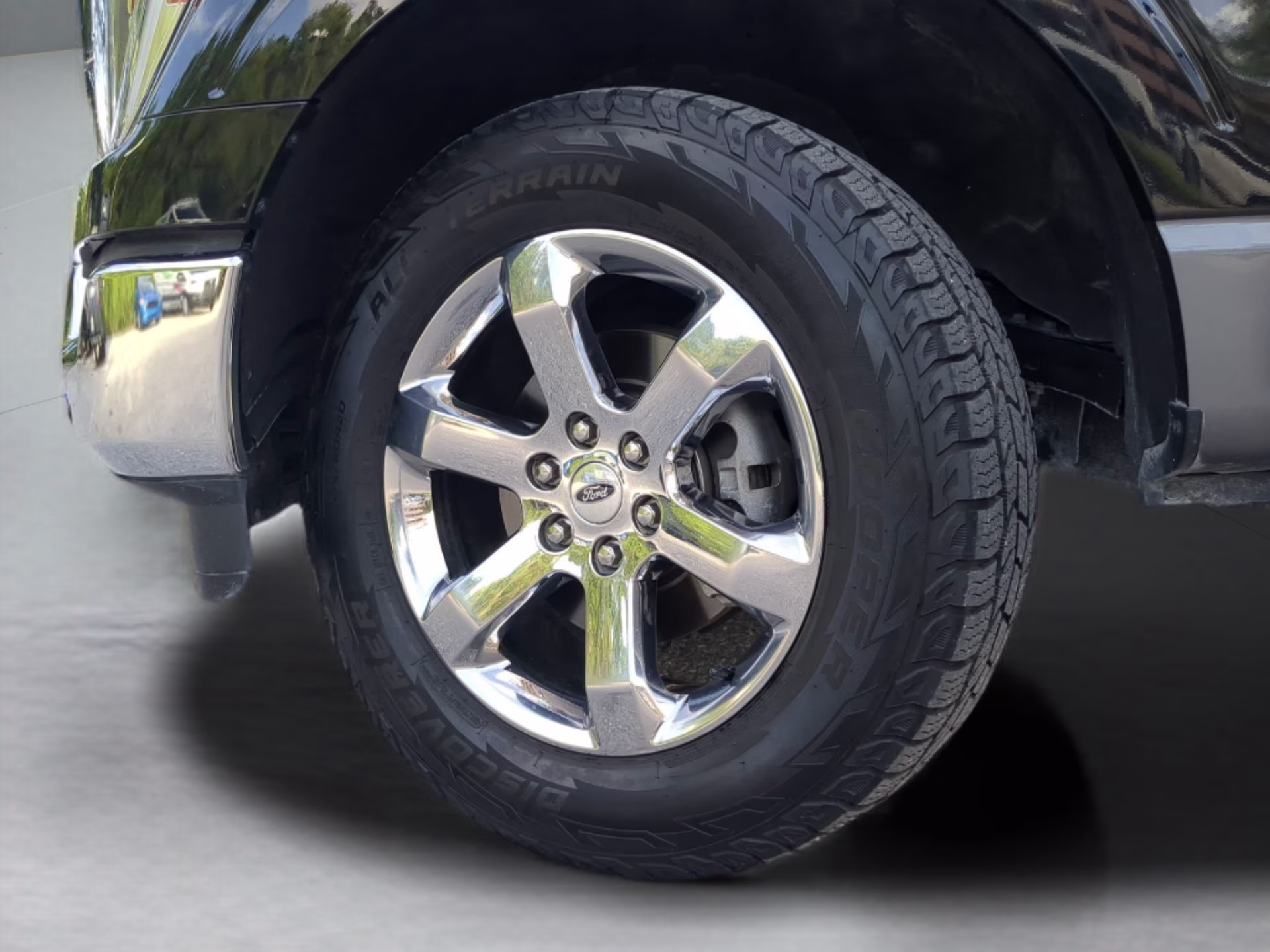 2023 Antimatter Blue Metallic Ford F-150 LARIAT Crew Cab Pickup 4X4 Truck