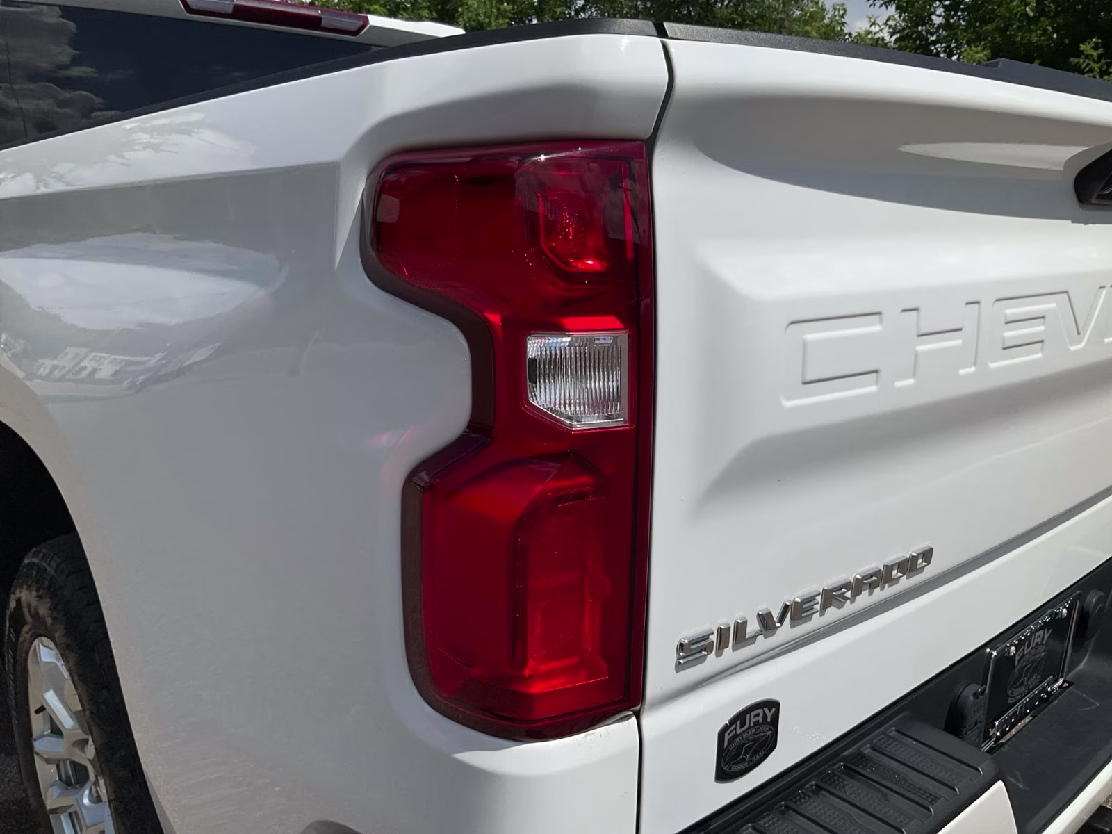 2023 Summit White Chevrolet Silverado 1500 RST 4X4 Truck