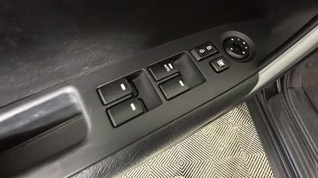 2014 Ebony Black Kia Sorento LX FWD SUV