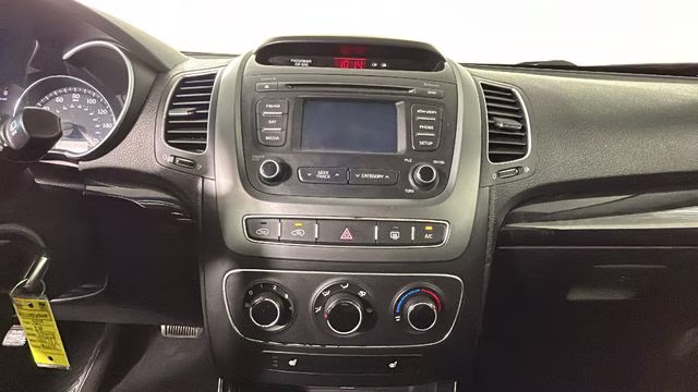 2014 Ebony Black Kia Sorento LX FWD SUV