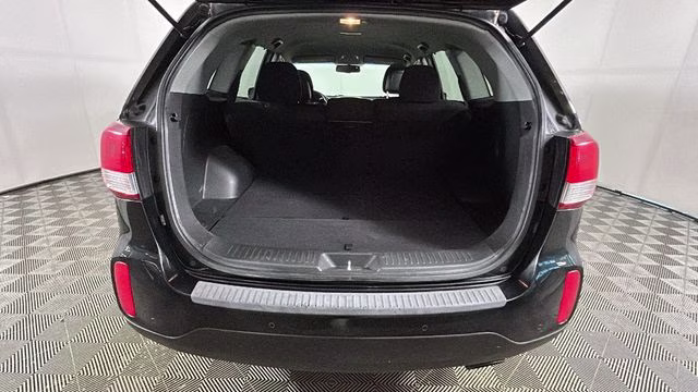 2014 Ebony Black Kia Sorento LX FWD SUV