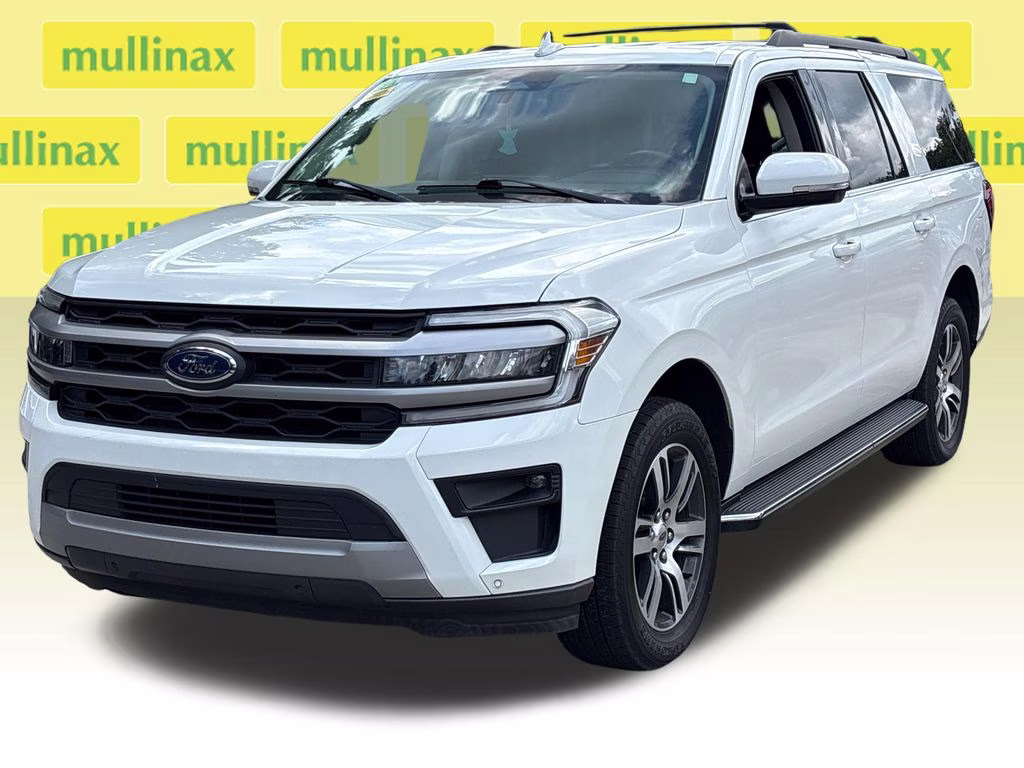 2022 White Metallic Ford Expedition Max XLT RWD SUV